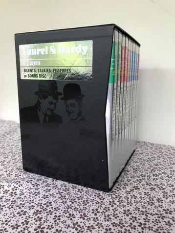 Laurel & Hardy DVD box