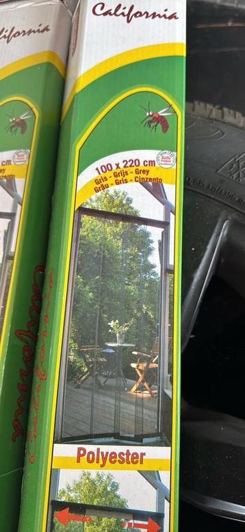 California Confortex vlieggordijn beschikbaar voor biedingen