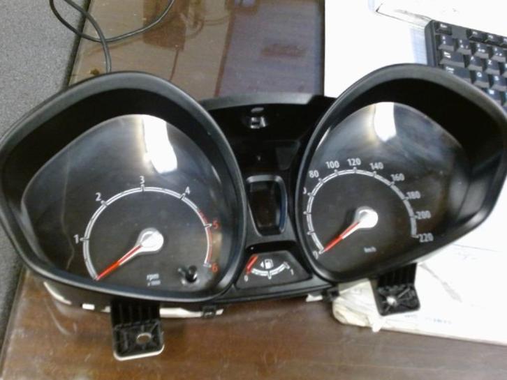 Compteur Ford Fiesta 6 2008-2012 8A6T-10849-CM  (480), Auto-onderdelen, Overige Auto-onderdelen, Ford, Gebruikt, Ophalen