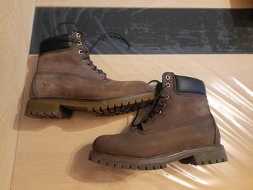 Timberland boots maat 43 (nooit gebruikt)