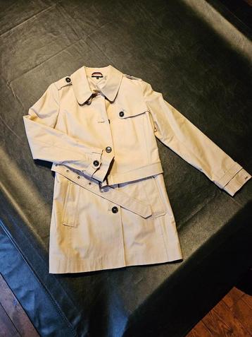 Nieuwstaat Tommy Hilfiger Trench coat beschikbaar voor biedingen