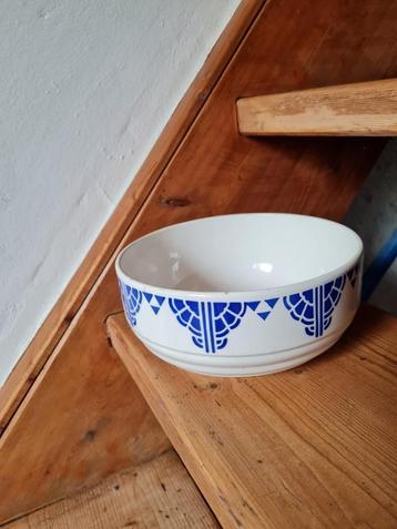 Schaal Boch beschikbaar voor biedingen