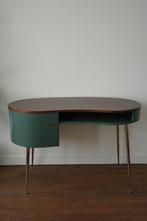 Een bureautafel in groen en donker hout, Ophalen, Zo goed als nieuw, Bureau