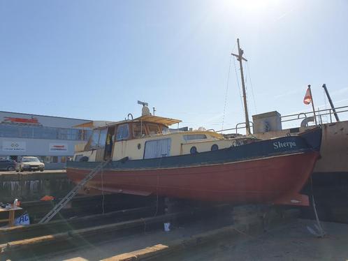 Oude stalen motorschip Type Platbodem 'Groningsche Bol' reno, Sports nautiques & Bateaux, Bateaux à fond plat, Utilisé, 12 mètres ou plus