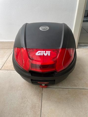 Topcase Givi E300