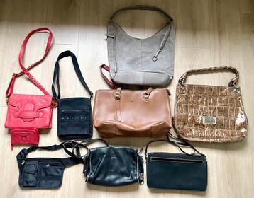 Diverse handtassen o.a. van Boo!,Gaudi,Nica,Parfois,Burkely beschikbaar voor biedingen