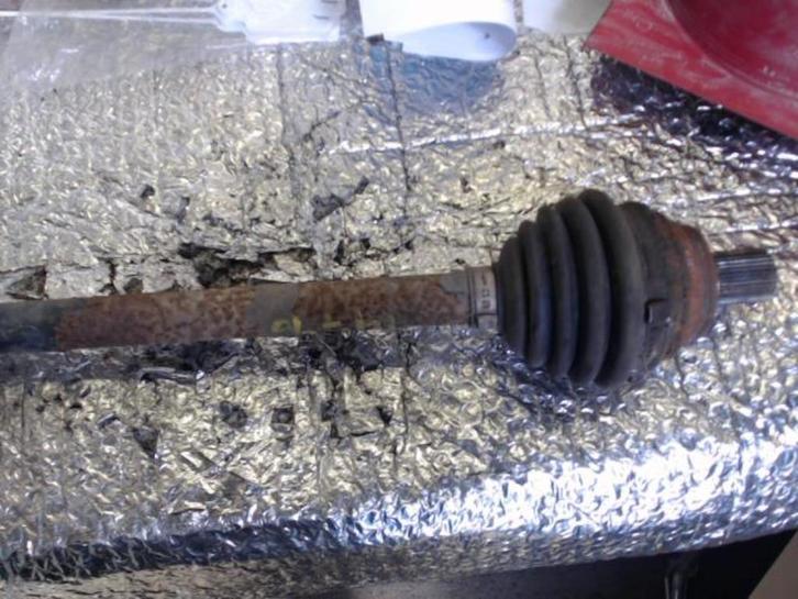 Cardan gauche VW Golf 5 1.4i 59kw 2003-2008 LP/14710, Auto-onderdelen, Remmen en Aandrijving, Gebruikt, Ophalen