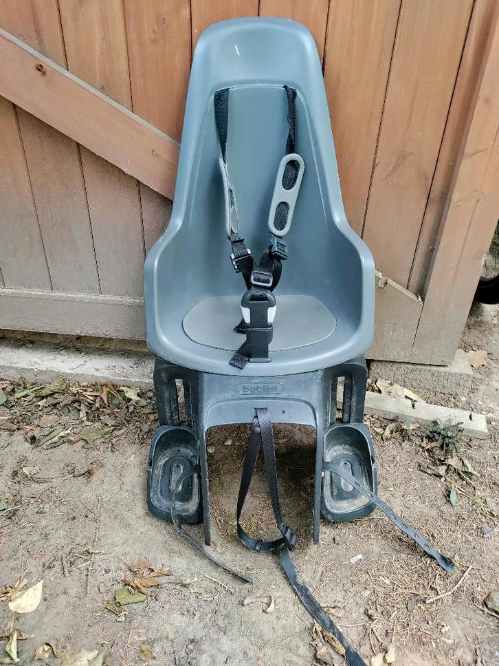 Bobike One Maxi fietsstoel met adapters, Fietsen en Brommers, Fietsaccessoires | Fietsstoeltjes, Gebruikt, Achterzitje, 0 t/m 18 kg