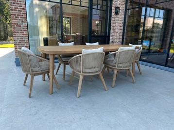 Kave Home tuinset beschikbaar voor biedingen