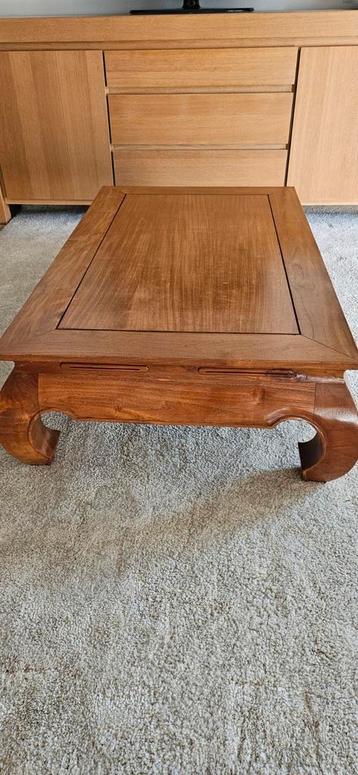 "Opium" Salontafel  beschikbaar voor biedingen