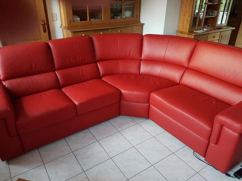 Canapé couleur rouge pur (Pure Red) avec relax électrique, Maison & Meubles, Canapés | Salons, Comme neuf, Banc d'angle, Quatre personnes ou plus