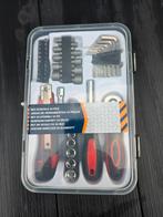 Gereedschapset 54delige.
Nieuw, Enlèvement ou Envoi