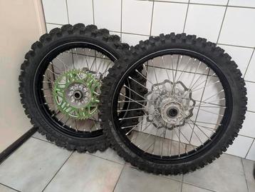 Kawasaki Kx kxf crossmotor wielen wielset 2023 achterwiel beschikbaar voor biedingen