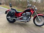 honda vt 600 cc, Chopper, 2 cylindres, Particulier, 12 à 35 kW