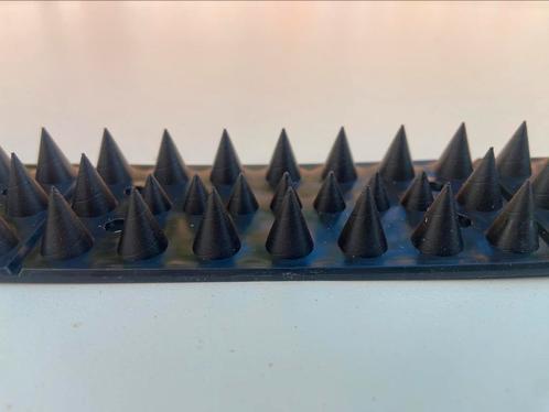 Pricklerstrip - weert katten, duiven, marters uit jouw tuin, Doe-het-zelf en Bouw, Overige Doe-Het-Zelf en Bouw, Nieuw, Ophalen