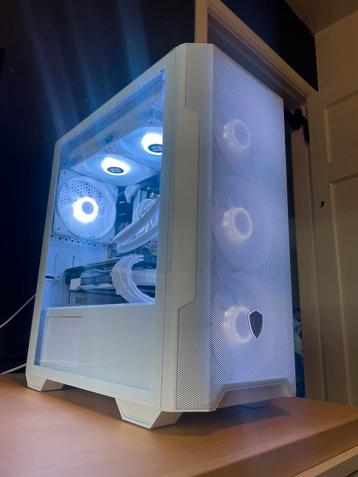 All-White gaming pc🔥Fortnite 300+ Fps beschikbaar voor biedingen