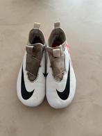 Voetbalschoen nike maat 30, Kinderen en Baby's, Ophalen of Verzenden, Gebruikt