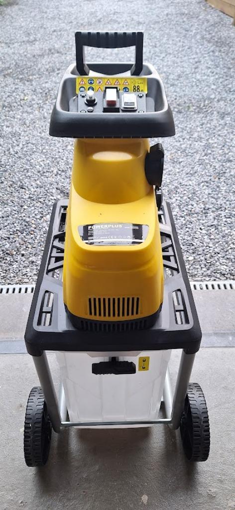 Hakselaar Powerplus Broyeur, Tuin en Terras, Hakselaars, Zo goed als nieuw, Elektrisch, Met opvangbak, Ophalen