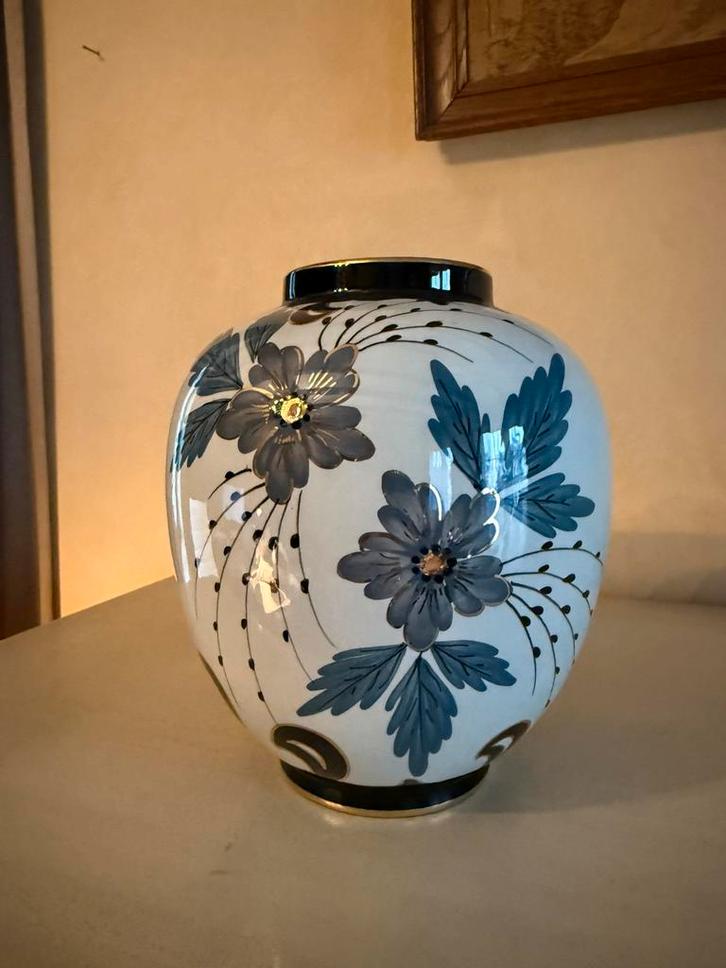 Prachtige handgeschilderde Flora vaas, Antiek en Kunst, Antiek | Vazen, Ophalen