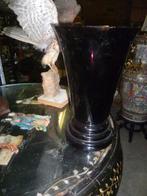 OUDE GLAZEN VAAS, Enlèvement