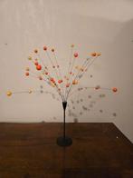 Vintage staander met bolletjes op ijzeren draad, Huis en Inrichting, Gebruikt, Vintage, Ophalen of Verzenden, Minder dan 100 cm