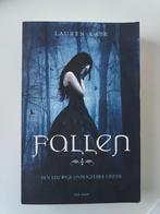 Fallen (boek 1, Nederlands), Boeken, Gelezen, Lauren Kate, Ophalen