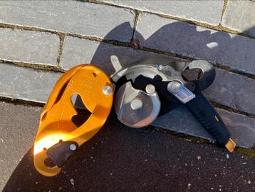 Petzl  handstijgklem en petzl id-s voor afdaalwerk beschikbaar voor biedingen