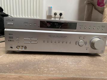 Sony Digital Audio / Video Control Center beschikbaar voor biedingen