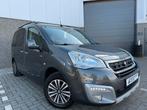 Peugeot Partner 1.2 Benzine 65.645 km OHB Navigatie Topstaat, Euro 6, Bedrijf, Handgeschakeld, https://public.car-pass.be/vhr/3dc0515e-02b7-45b6-9cf7-3952e9b05355