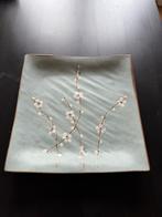 Japans keramieken bord met bloemen, Antiek en Kunst, Ophalen