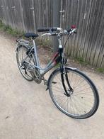 Gazelle damesfiets met originele slot, Fietsen en Brommers, Fietsen | Dames | Damesfietsen, Ophalen, Gebruikt, Gazelle, Versnellingen