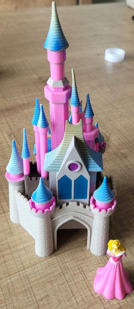 Disney: Sleeping Beauty's Castle (Disneyland Parijs), Collections, Disney, Comme neuf, Statue ou Figurine, Blanche-Neige ou Belle au Bois Dormant