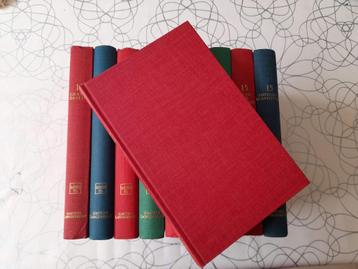 Lot de livres avec couverture carton-tissu beschikbaar voor biedingen