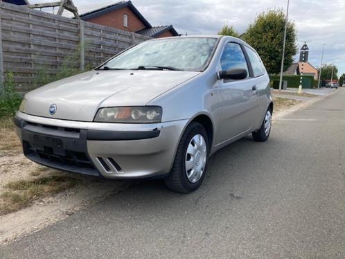 punto 1200 benzine 167 000 km is gekeurd voor verk euro 4, Auto's, Fiat, Particulier, Punto, ABS, Airbags, Alarm, Bluetooth, Centrale vergrendeling