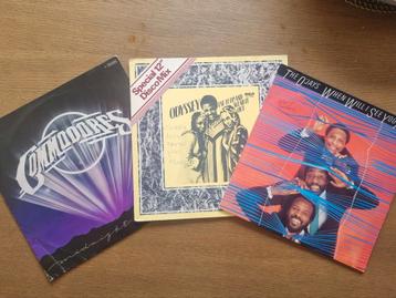 2 boîtes de disques vinyles à la banane (environ 200 pièces), Enlèvement, Utilisé