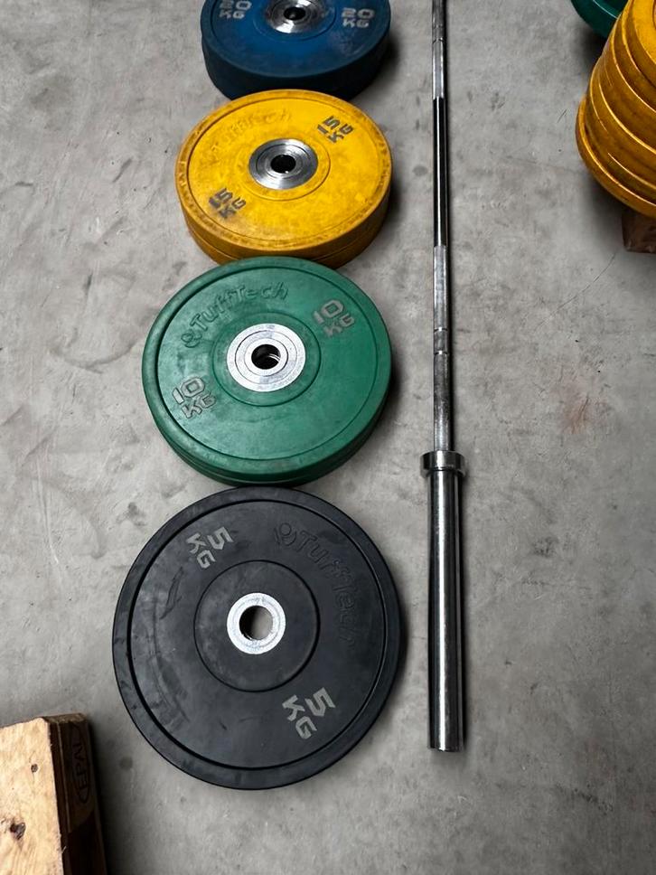 150kg Gekleurde Bumperplates + Olympische Barbell 220cm, Sport en Fitness, Fitnessmaterialen, Gebruikt, Halterschijven, Ophalen
