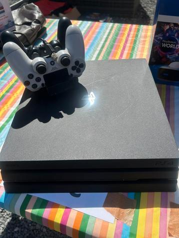 Ps4 Pro met bakjes beschikbaar voor biedingen