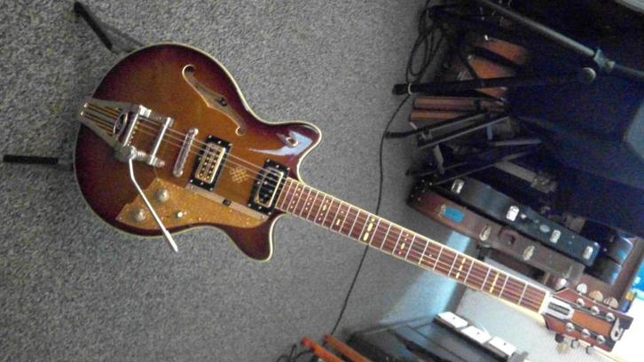 Duesenberg Alliance Series Joe Walsh, Muziek en Instrumenten, Snaarinstrumenten | Gitaren | Elektrisch, Zo goed als nieuw, Semi-solid body