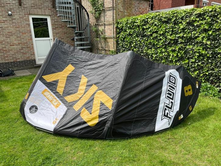 Fluid kiteboarding Sky v4 8m ZGAN, Watersport en Boten, Kitesurfen, Zo goed als nieuw, Kite, 8 m², Geen board, Ophalen