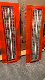 TL lamp 2x + ophangkabel, afdek/bovenkappen zijn beschadigd, Ophalen, Zo goed als nieuw