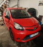 Aygo, Auto's, Toyota, 4 cilinders, Aygo, 3 deurs, Rood