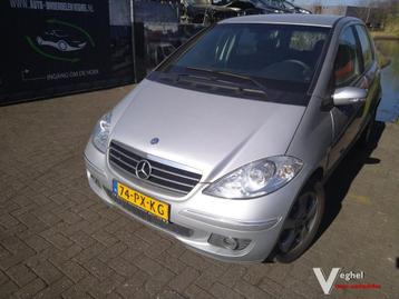 mercedes a klase in onderdelen  beschikbaar voor biedingen