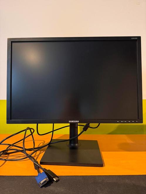 Samsung-scherm - RGA en DVI, Computers en Software, Monitoren, DVI, In hoogte verstelbaar, Ophalen