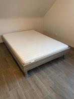 Bed 140x200 met lattenbodem en matras, Huis en Inrichting, Slaapkamer | Bedden, Ophalen, Bruin, 140 cm, Zo goed als nieuw