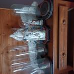 Glazen stolpen met houten voetstuk en heiligenbeelden.., Antiek en Kunst, Ophalen