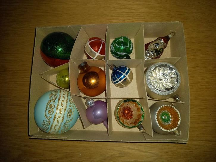 Kerstballen vintage deukbal gekleurde oude kerstboom ballen, Diversen, Kerst, Ophalen