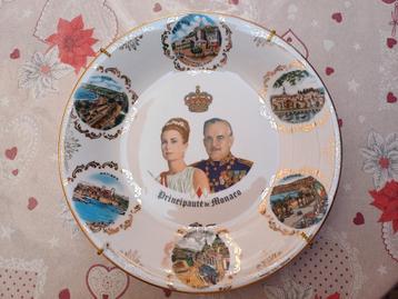 Assiette porcelaine Monaco, Enlèvement ou Envoi