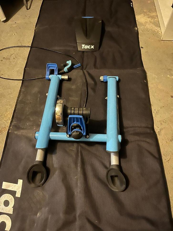 Home trainer Tacx Boost, Sports & Fitness, Cyclisme, Utilisé, Autres types, Enlèvement