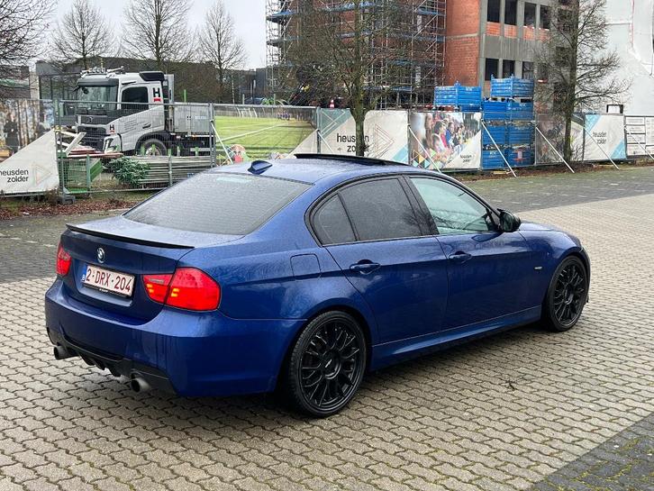 BMW E90 335D LCI, Auto's, BMW, Particulier, 3 Reeks, Keyless entry, Diesel, Euro 5, Berline, 5 deurs, Automaat, Blauw, Zwart, Leder en Alcantara
