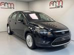 Ford Focus 1.6 TDCi Titanium bwj2010 Airco Trekhaak Gekeurd, Auto's, Ford, 118 g/km, Stof, Zwart, 65 kW